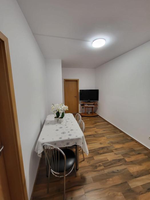 Apartament 3 camere Selimbar Octavian Goga