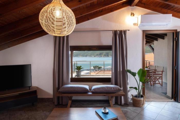 Irenes House Kalamitsi