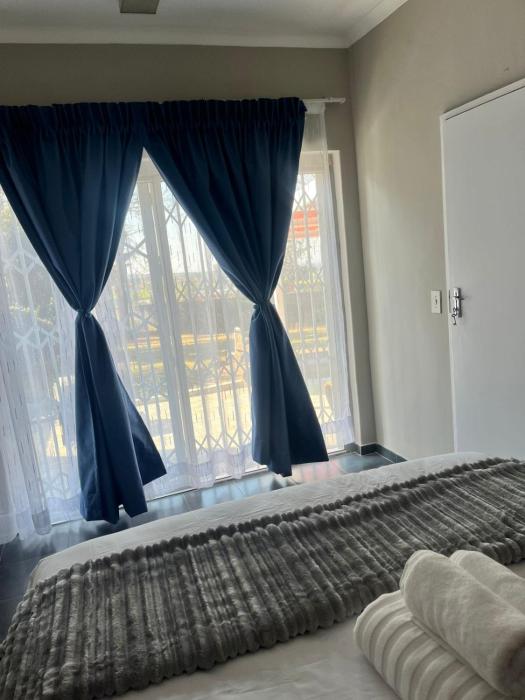 Royal King Guest House Roodepoort