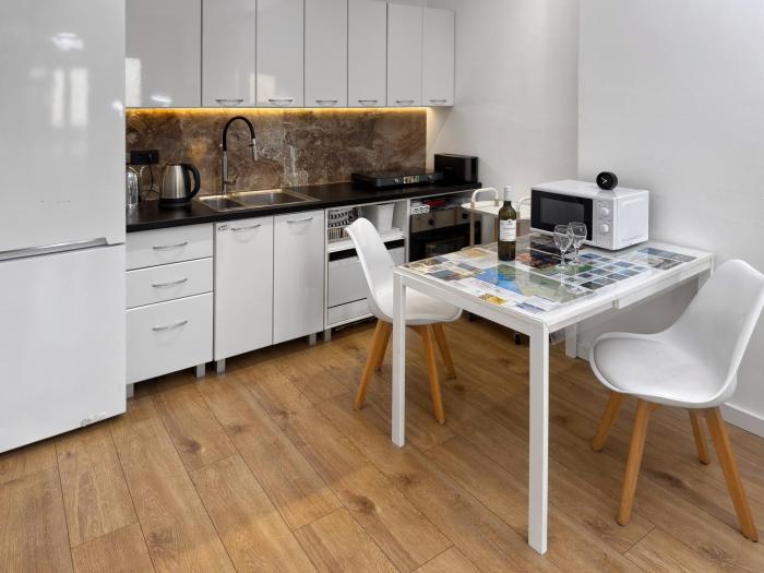 Happy Place apartment 1 bedroom