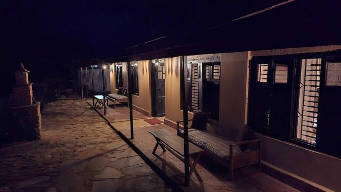 Entire Cozy Studio Cabin At Peaceful Nagarkot Hill