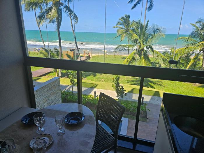 Viva muro alto flat vista mar