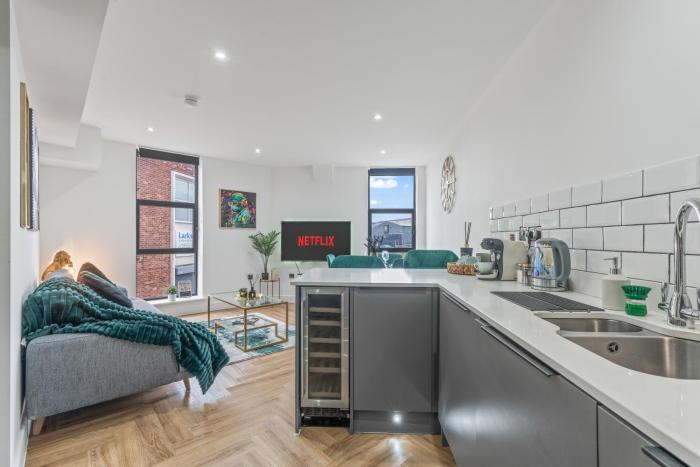 2 BR Luxury Central Apartment Near Colmore Row