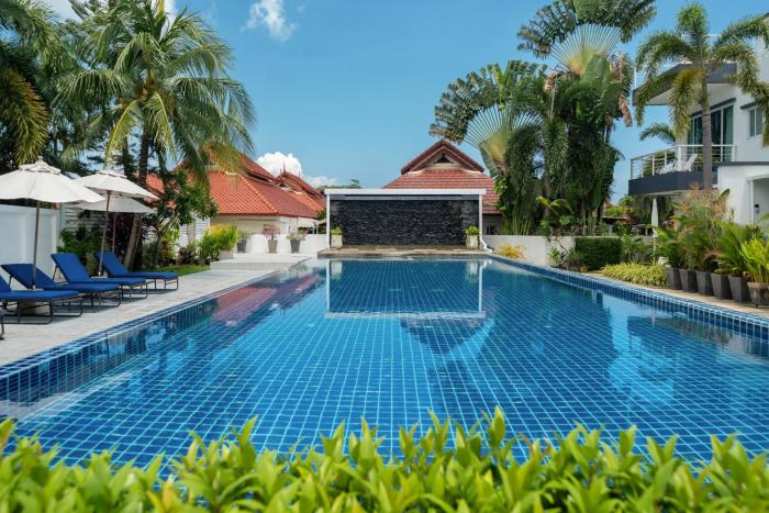 Sunny Paradise Kamala Beach