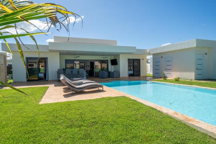 Peace Design Exclusivity