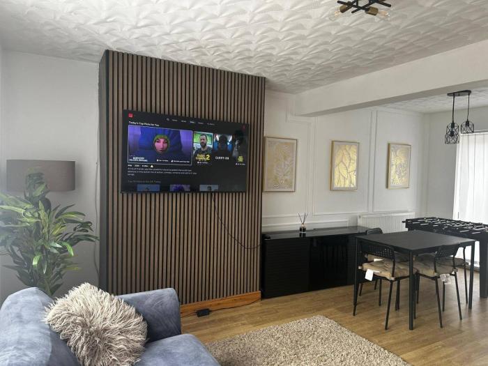 Hartlepool-3 bd House-Sleeps5-Free Parking&Netflix