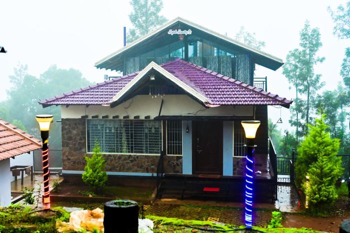 Townhouse Hoysala Homestay