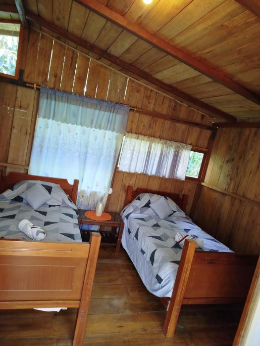 Laritas MINDO Hospedaje y Casita de campo Los Guayabales