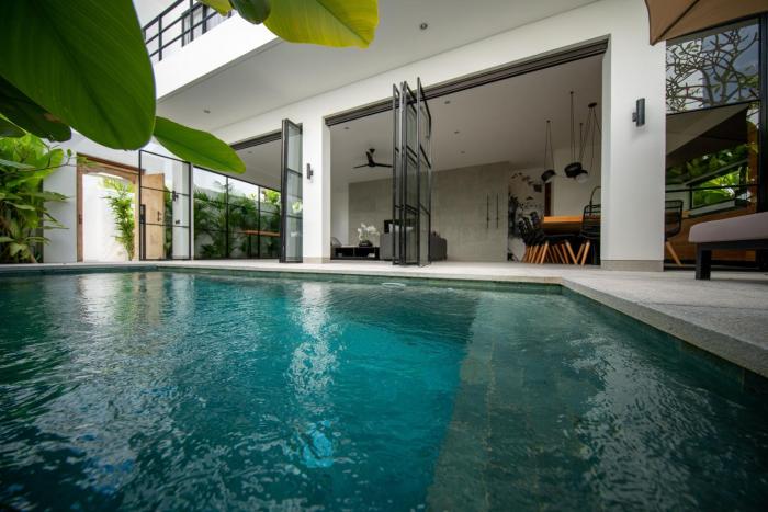 Three-Bedroom Pool Villa at Anwa Residences