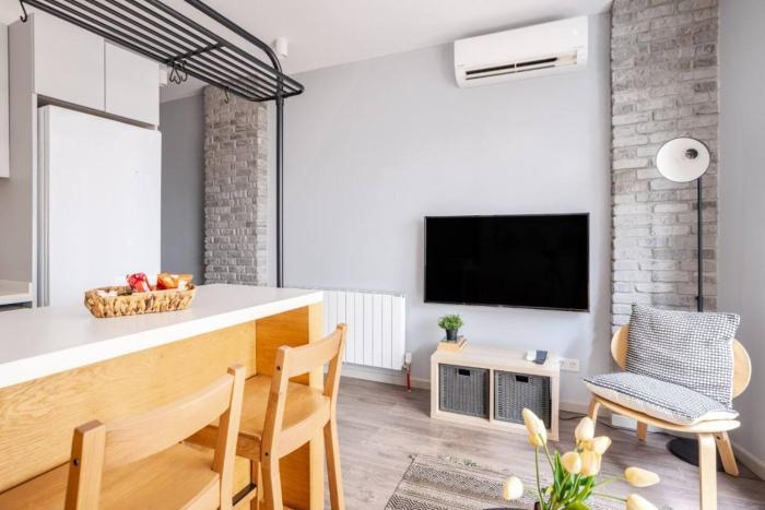 Cozy Prime Location 1BD1Bath Sweet Home! #404