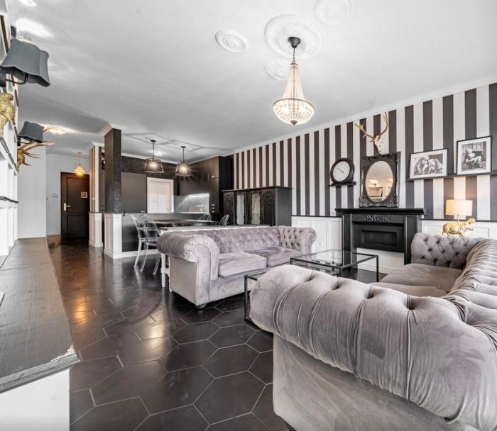 Elegant Apartment with Parking