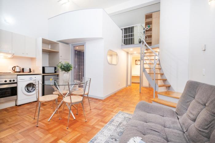 Mutual Heights - Stylish 2-Bedroom Loft