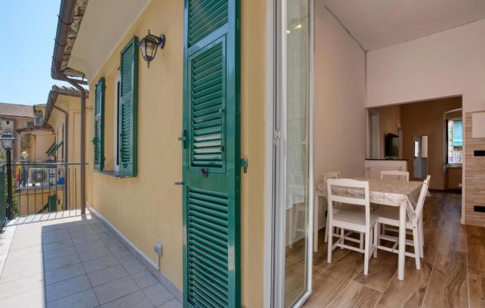Awesome Apartment In Rapallo With Wifi