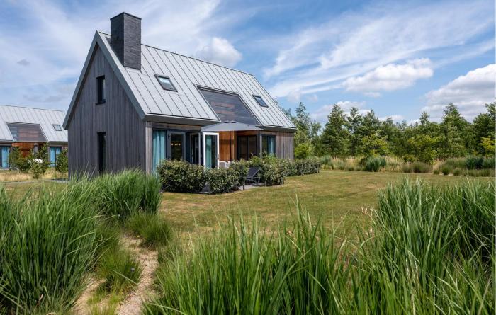 3 Bedroom Amazing Home In Kamperland