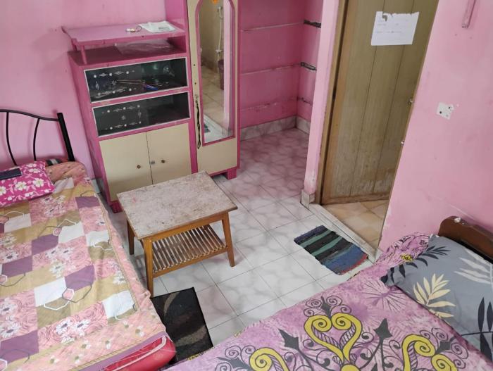 Green Homestay Kolkata -AC extra 400-KITCHEN extra 200