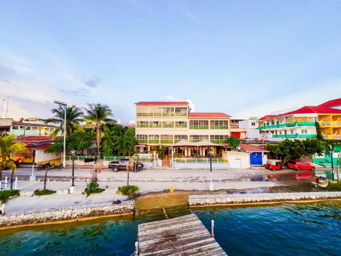 Hotel Peten