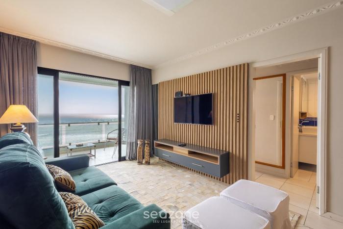 Apto c varanda e vista frente Mar em BC - IPC0902