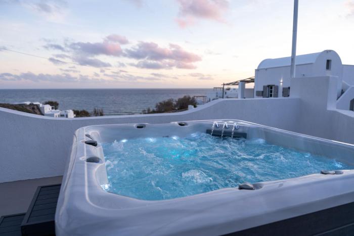 Red beach Harmony Suites Stone house