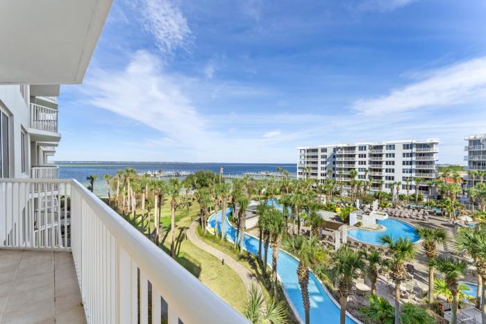 Destin West Heron 509 - Beach Paradise - Lazy River - Short Walk to Beach