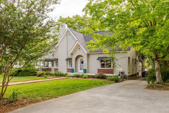 City Cottage on Main Street In North GA