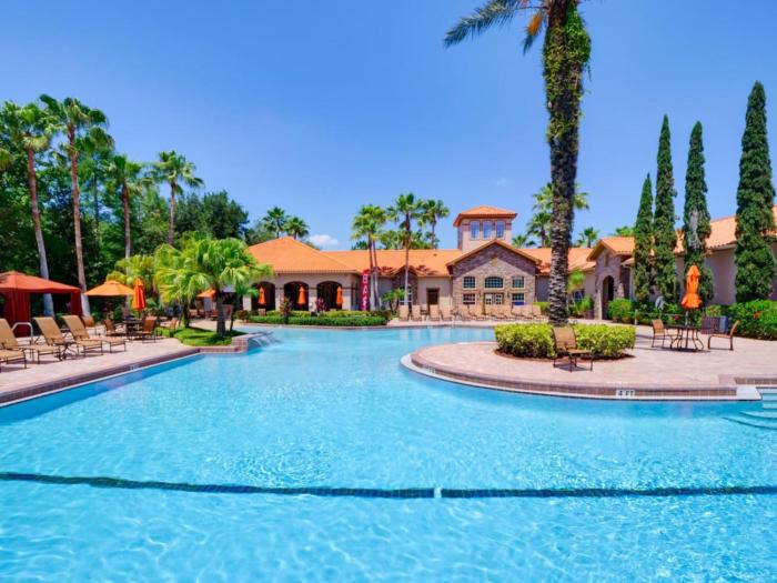 Perfect getaway condo nr Disney