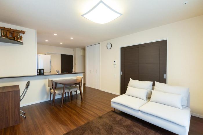 The Hana-Koganei Retreat & Home Stay