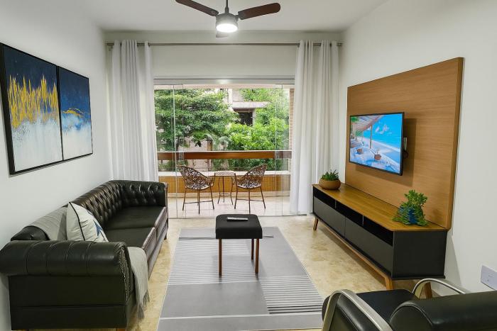 Ap amplo - Ar Condicionado - 2 Vagas - Enseada