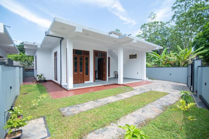 New Tropical villa