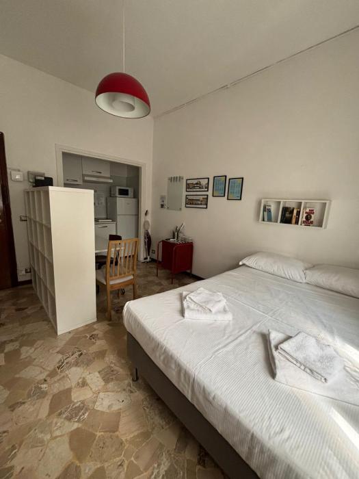 JOIVY Cosy Studio Near Metro, Quick Ride to Milan Centre