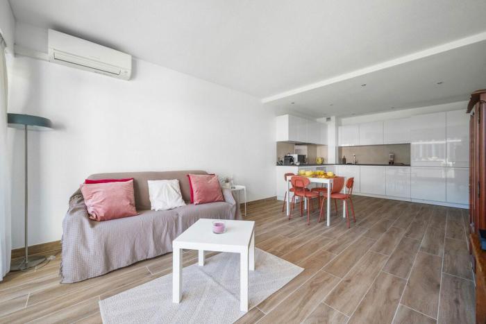 Rocamare - Piscine toit terrasse- Parking privé