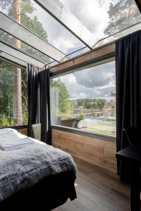 Koskisviitti 4 - Private High Quality Suite with Lake Views