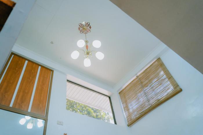 The River House - Govantes Guesthouse