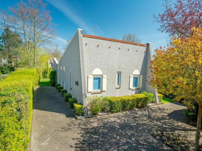 Cozy romantic family stay