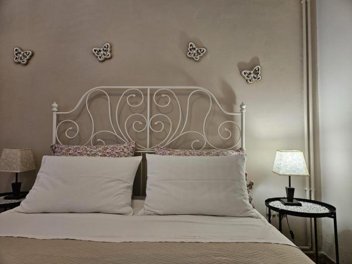 Room Gorana with swimming pool