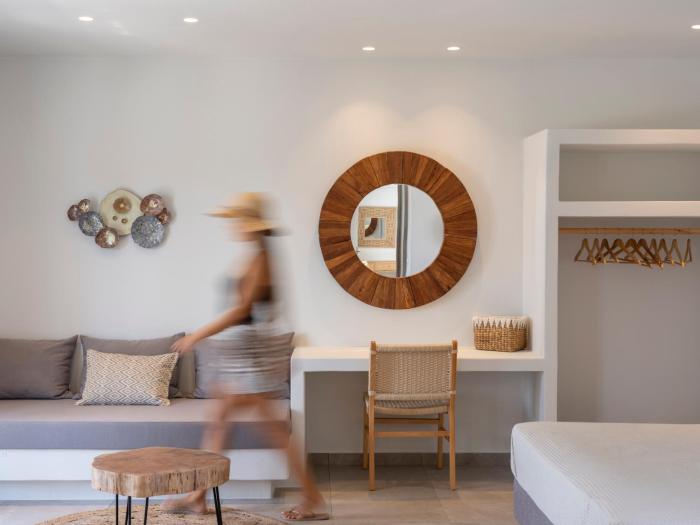 Paranthos Island Living