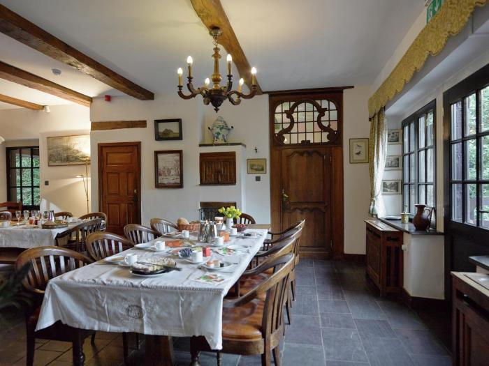 Spacious Villa in Liège