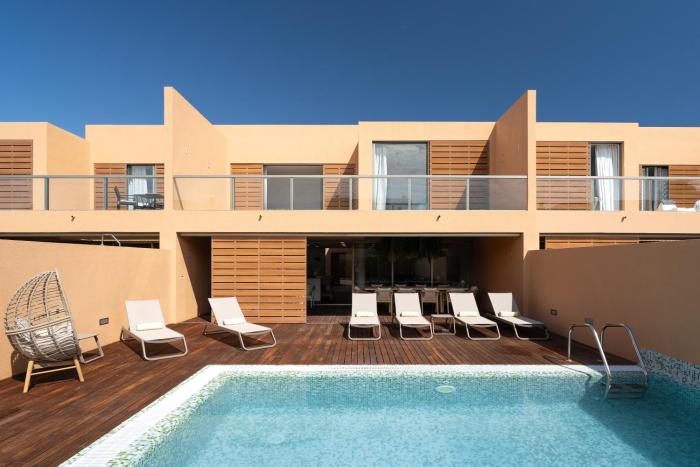 Salgados Premium Beach Villa by DAHome