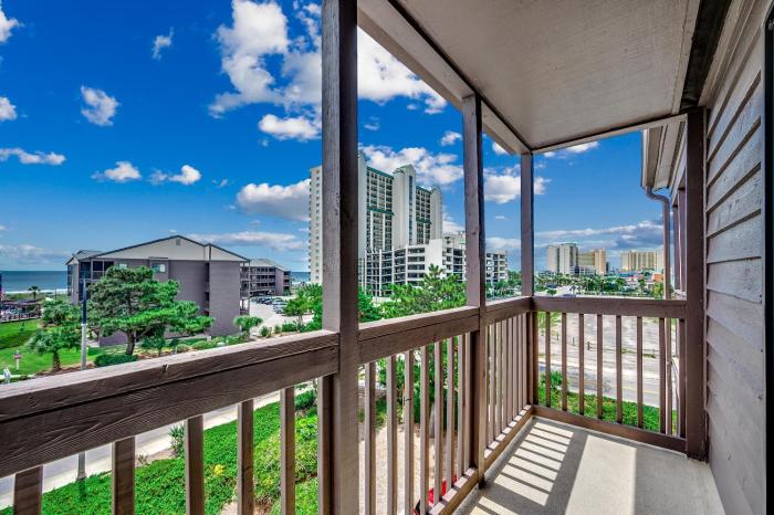 Tilghman Beach Unit 335