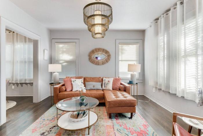 Stylish 1BR with Patio Near Santa Fe Trail