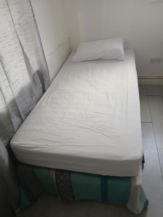 1 bedroom flat in Ilford