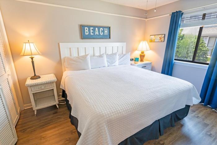 NEW Large 1BR at The Golf Colony at Baytree, Pool