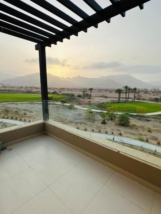 Amazing Golf & Sea View