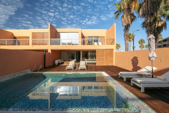 Salgados Premium Beach Villa by DAHome