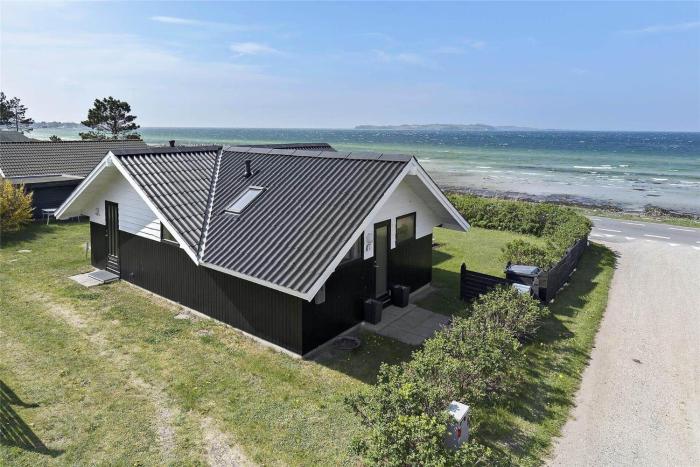 17701-Follenslev-Middelvej-2