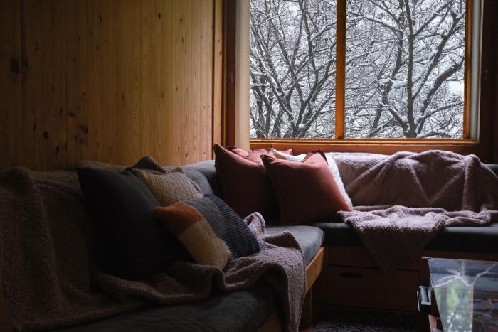 Kitsune Lodge Myoko Japan-self contained