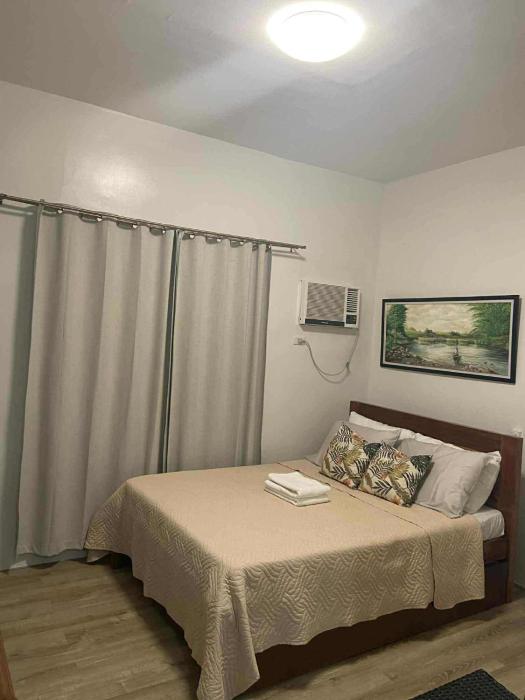 Isabela III, Mesavirre Garden Residences