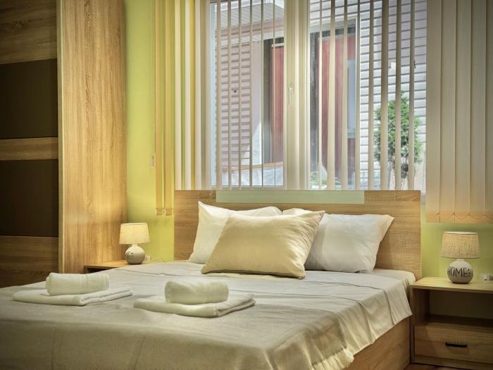 City Modern & Cozy Apartment for 4 Guests in Sofia, Lozenets