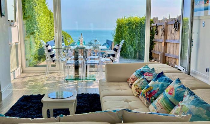 Wave Watcher Seaview Escape Near Beach & Centre