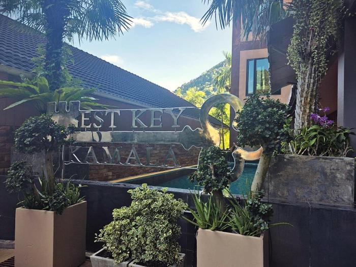 West Key Kamala Apartment