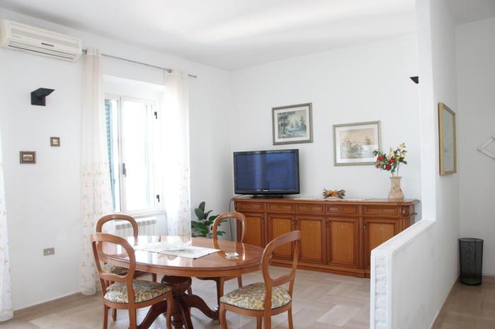 GuestHost - Cozy Apartment in Grumo Appula